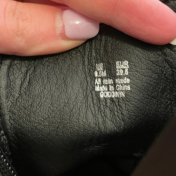 Women’s Black Combat Boots - Picture 9 of 9